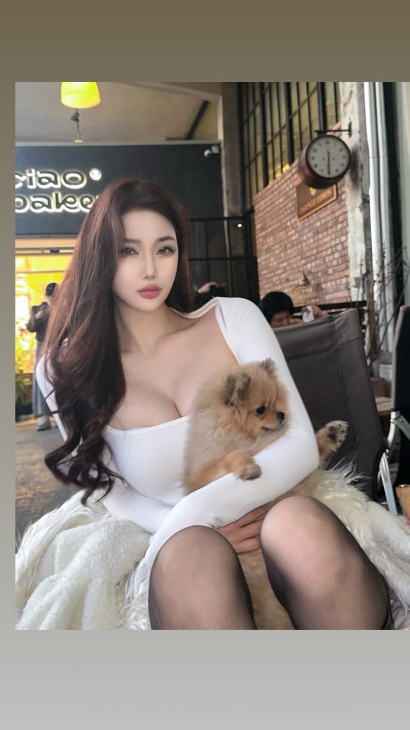 Pretty Chinese Tall Girl - Porn Videos & Photos - EroMe