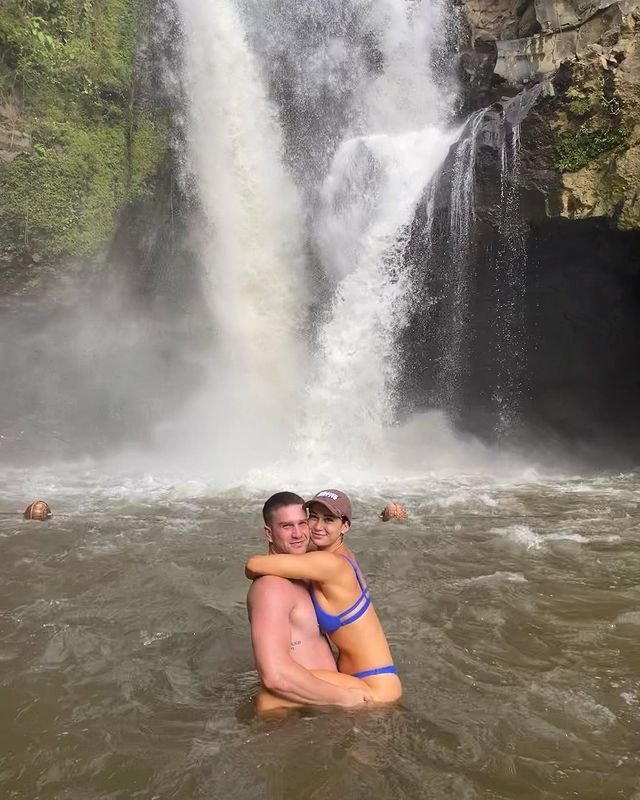 All natural brunette fucked #ukU7IIV8