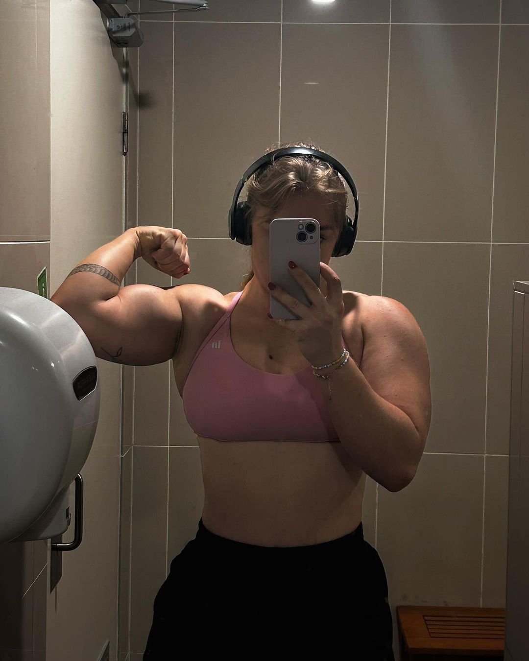 Pal3nth1ckess #SUdCu7bu