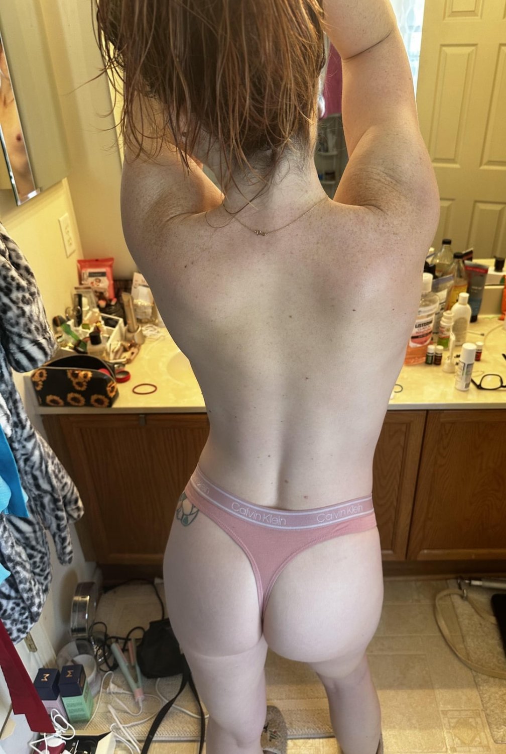 32 year old, mom of 4 from Virginia wants to know if she’s still fuckable #lXuoWz5e