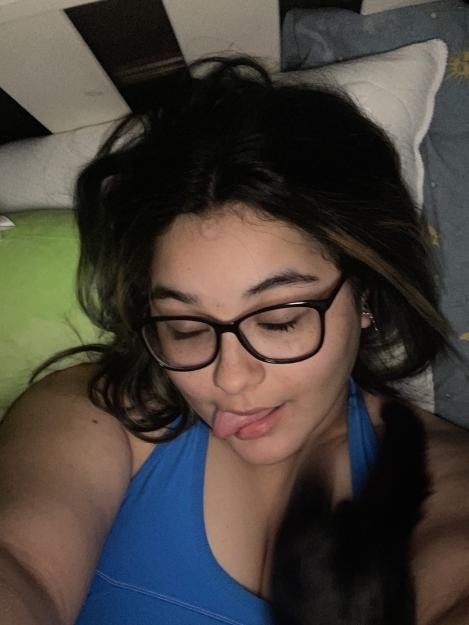 Cuck Jay’s slutty sister Ashley owned by his mistress Hallie (cuck is poshposermv on discord) #7fDAUlDA