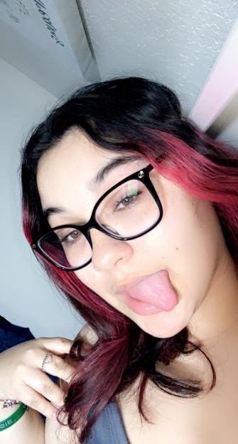 Cuck Jay’s slutty sister Ashley owned by his mistress Hallie (cuck is poshposermv on discord) #P7k7Jp5K