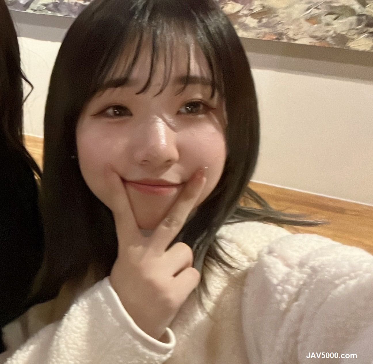 ピンクの髪のお姉さん #21eeGZmq