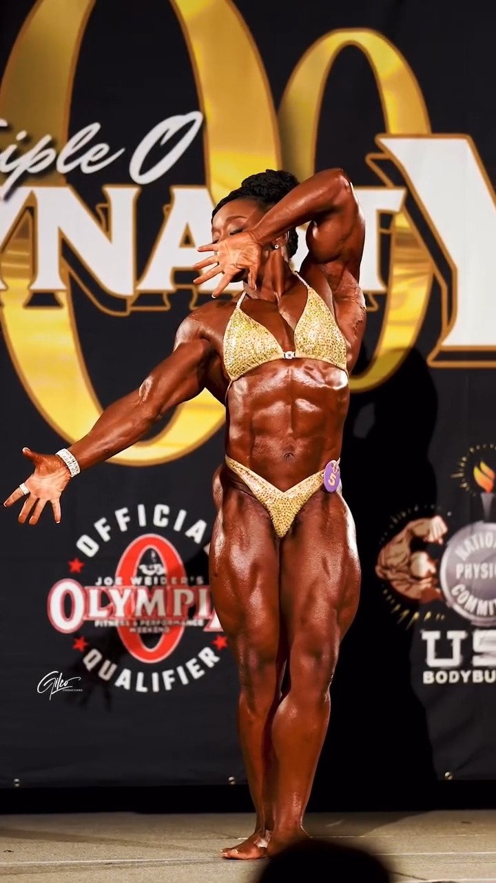 Mrs Givan, will the judges have sperm enough to handle so much naked veiny muscle? #DifxpxkC